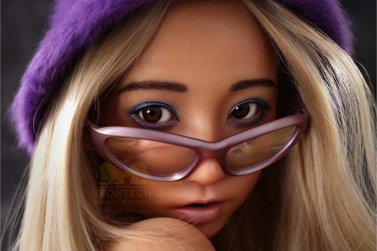 167cm/5ft5 D-cup Silicone Sex Doll – Harper