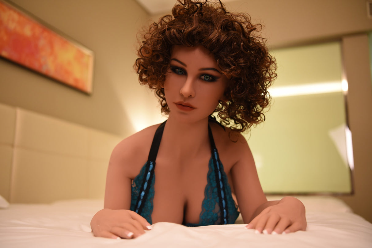 168cm/5ft6 H-cup S-TPE Sex Doll – Katiana