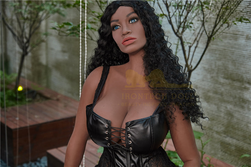 158cm/5ft2 J-cup TPE Sex Doll – Lena