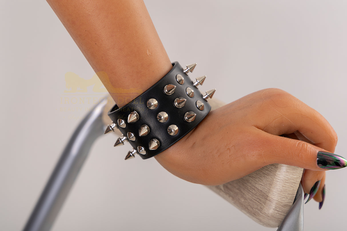 169cm/5ft7 B-cup Silicone Sex Doll – Calypso