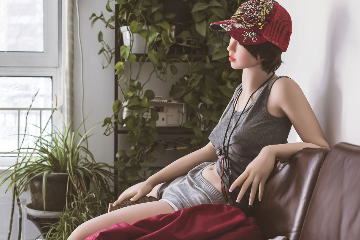 165cm/5ft4 B-cup S-TPE Sex Doll – Desirella