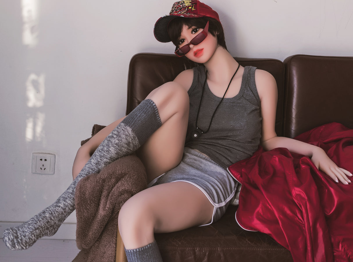 165cm/5ft4 B-cup S-TPE Sex Doll – Desirella