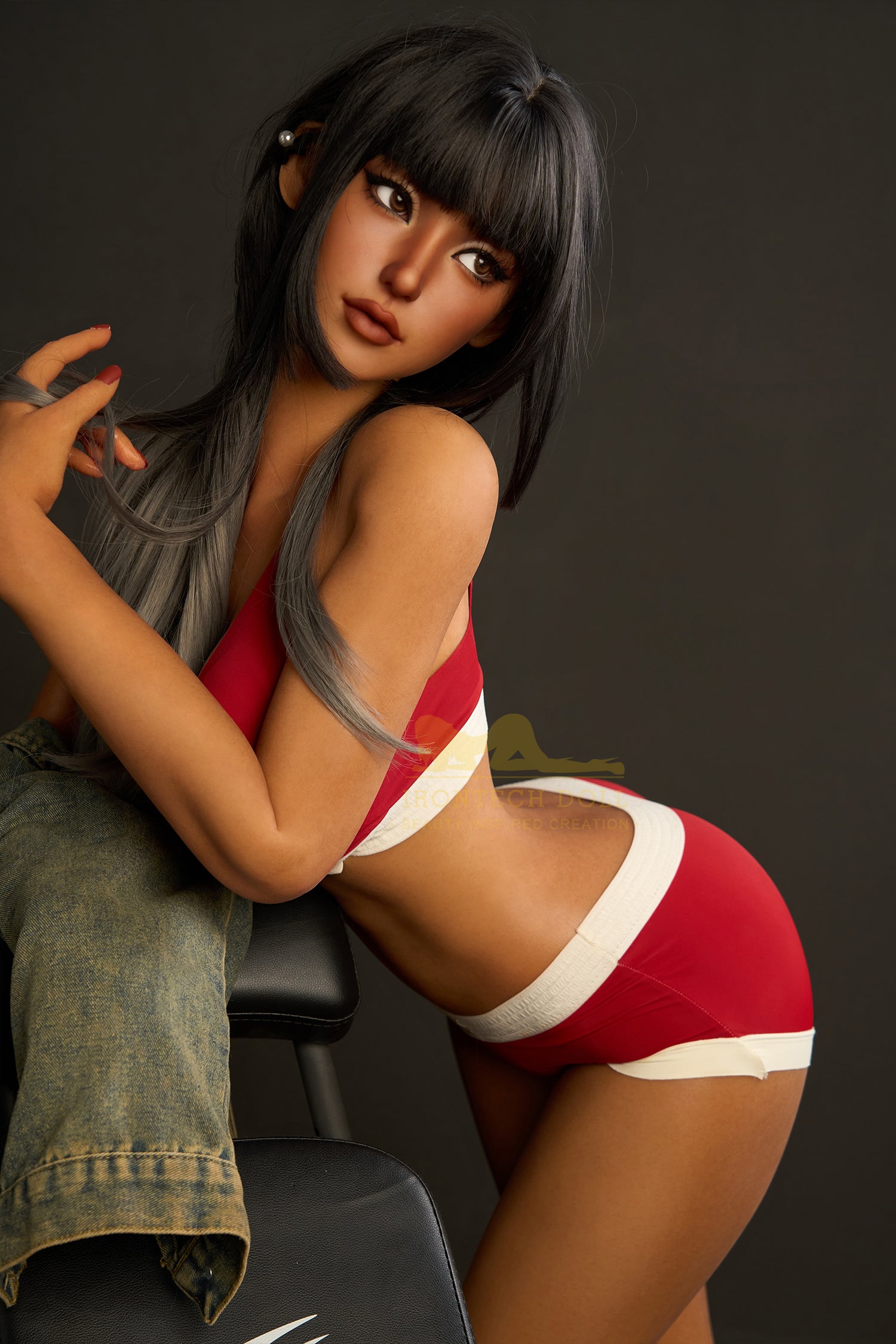 161 cm große Silikon-Sexdoll mit F-Körbchen – Miku