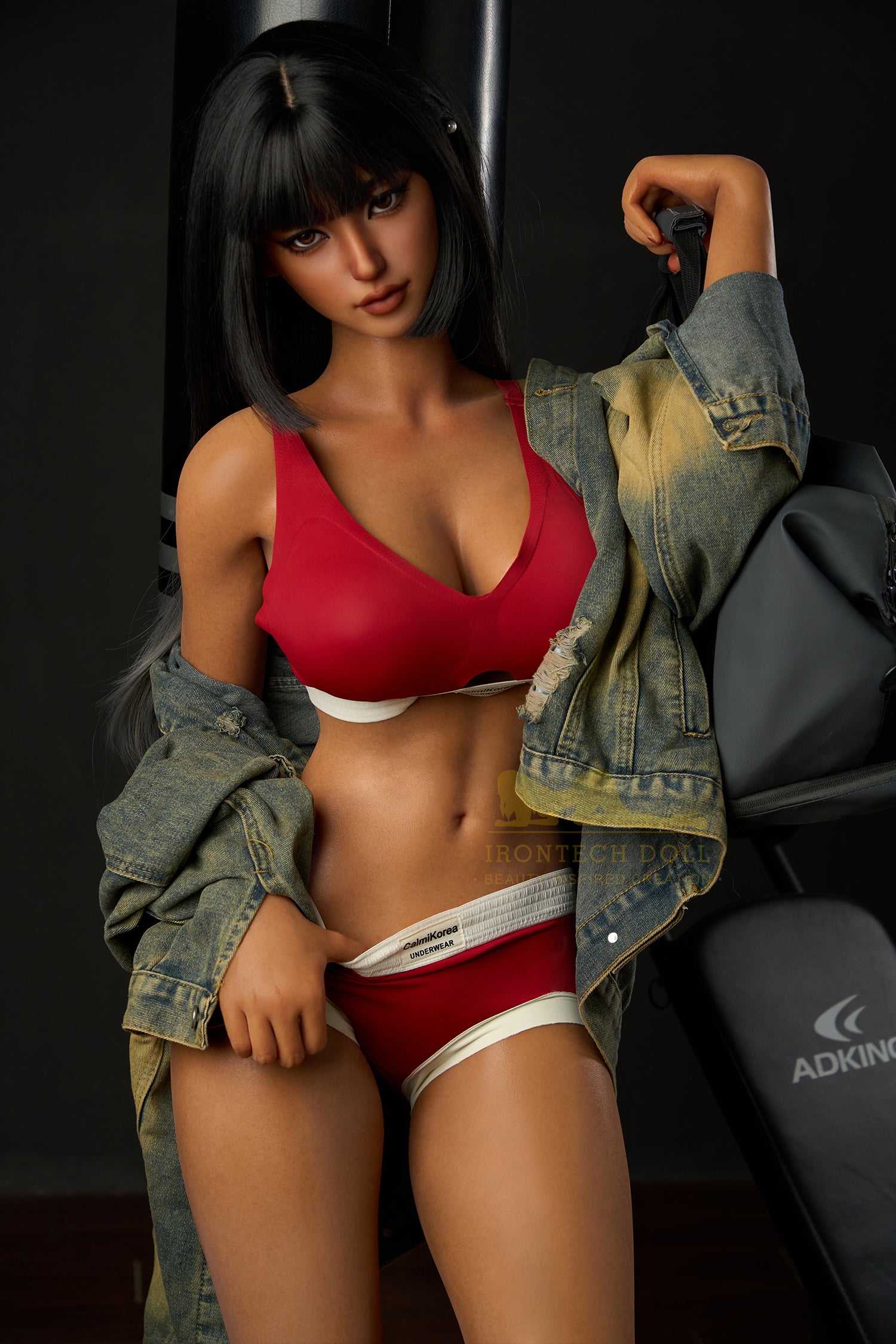 161 cm große Silikon-Sexdoll mit F-Körbchen – Miku