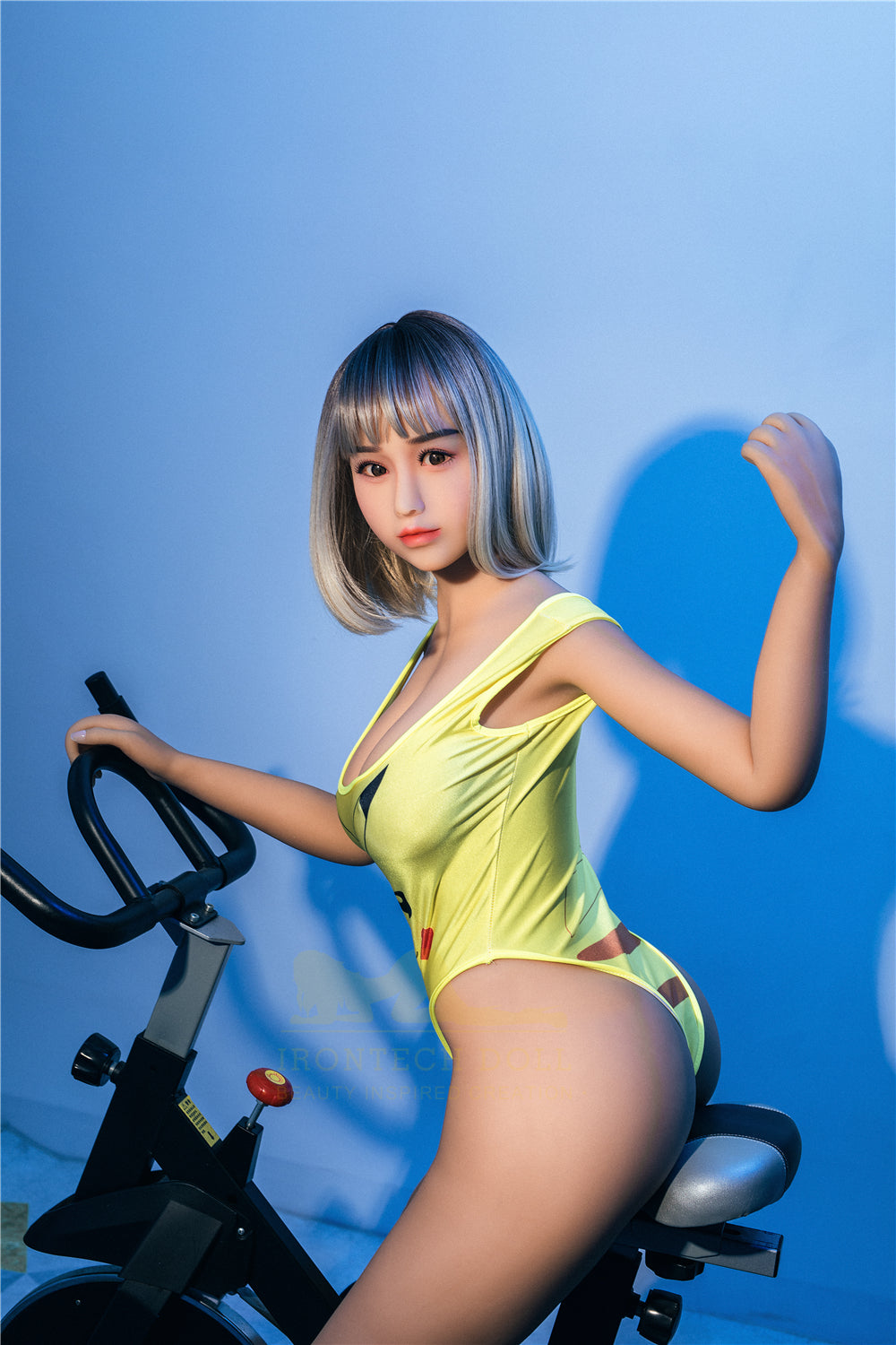 160 cm große TPE-Sexdoll mit F-Körbchen – Calypso