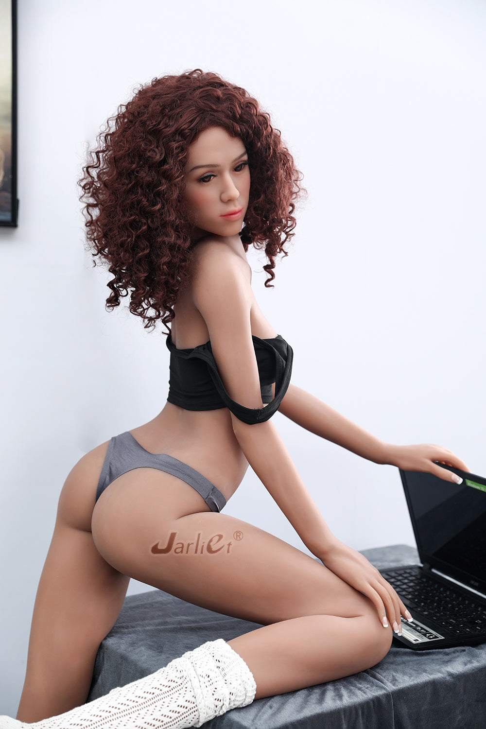 168 cm große TPE-Sexdoll mit A-Körbchen – Ivana