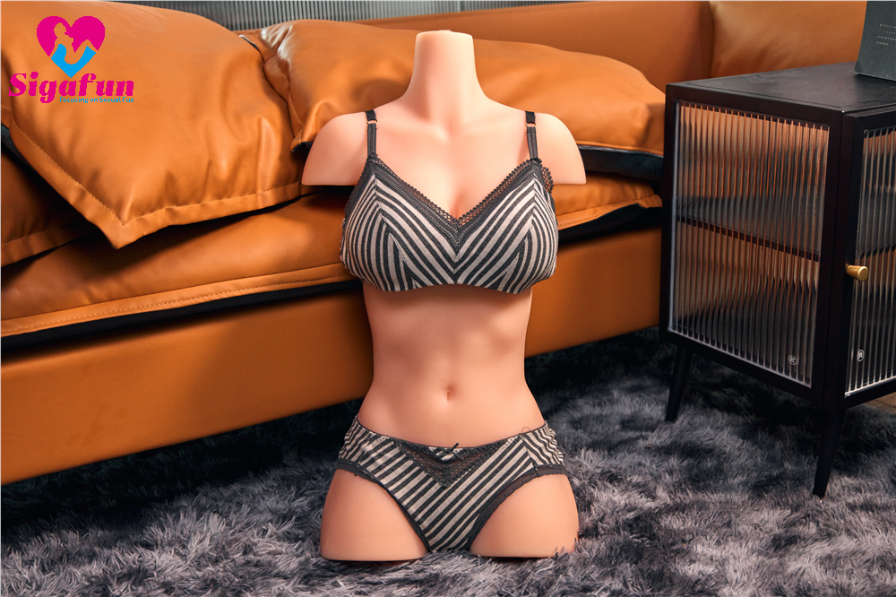 69cm/2ft3 D-cup Silicone Sex Doll Torso – Akiko