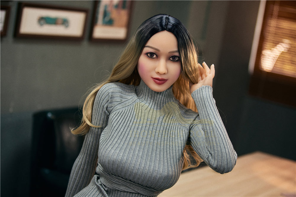 153 cm große TPE-Sexdoll mit E-Körbchengröße – Brielle