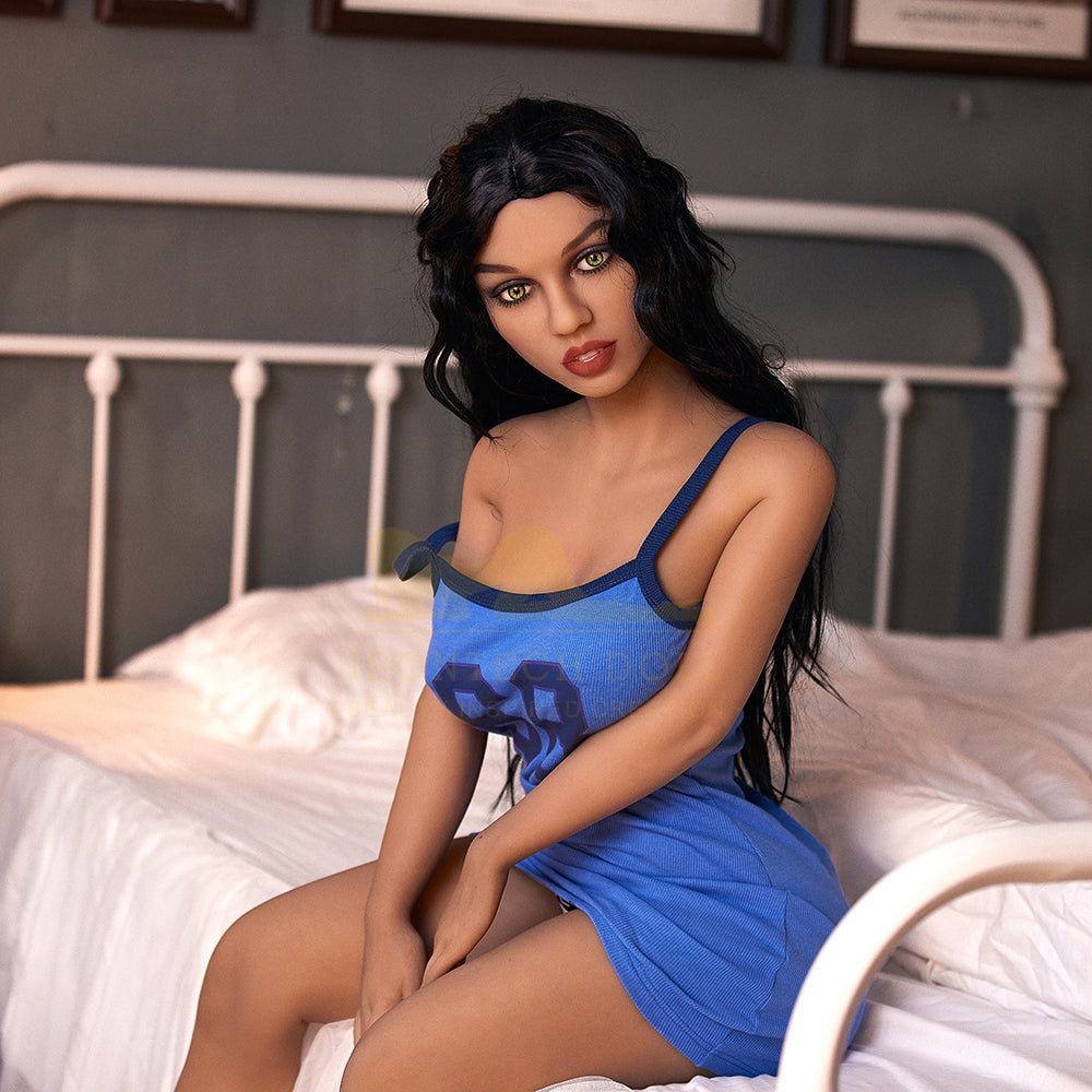 154 cm große TPE-Sexdoll mit F-Körbchen – Kendra