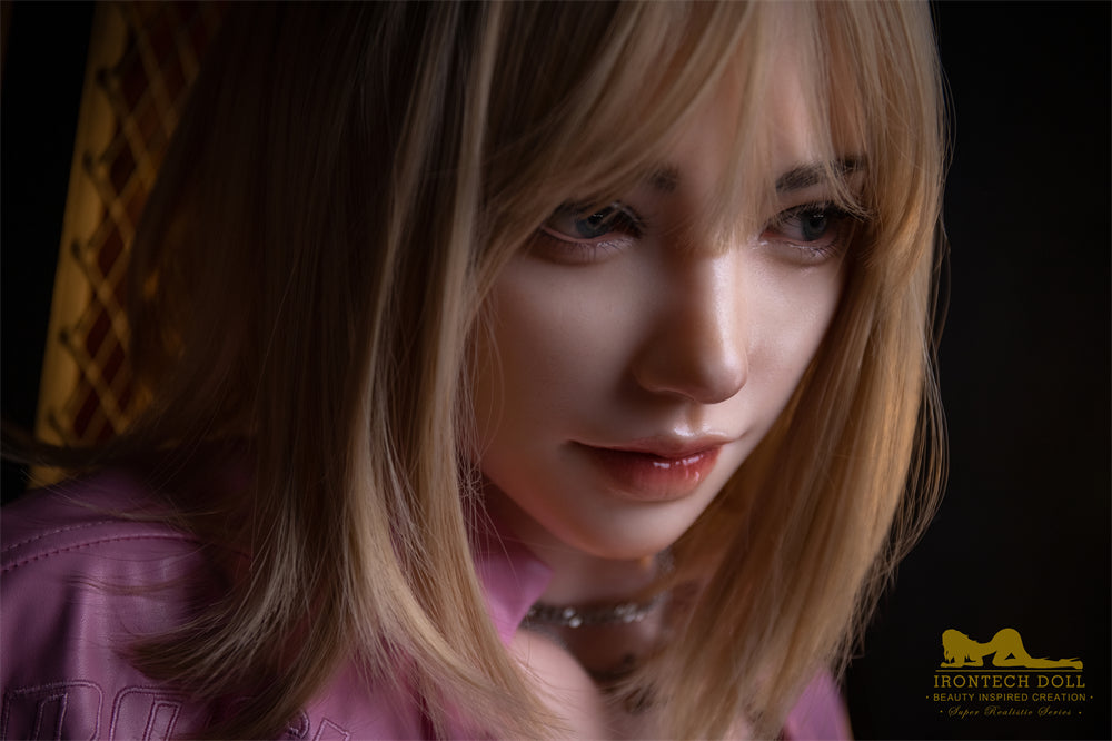 169cm/5ft7 B-cup Silicone Sex Doll – Layla
