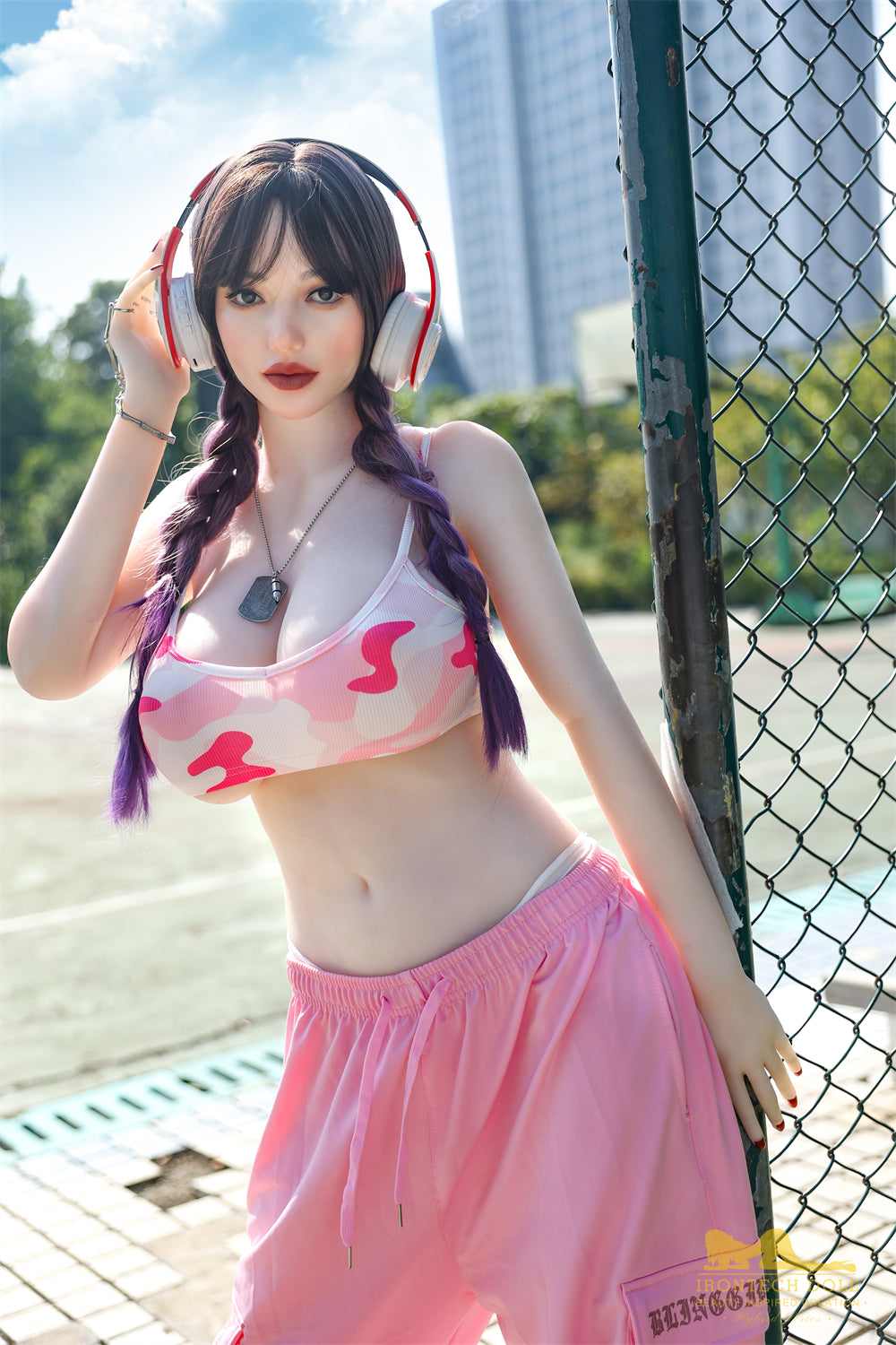 163cm/5ft3 F-cup Silicone Head TPE Body Sex Doll – Sasha