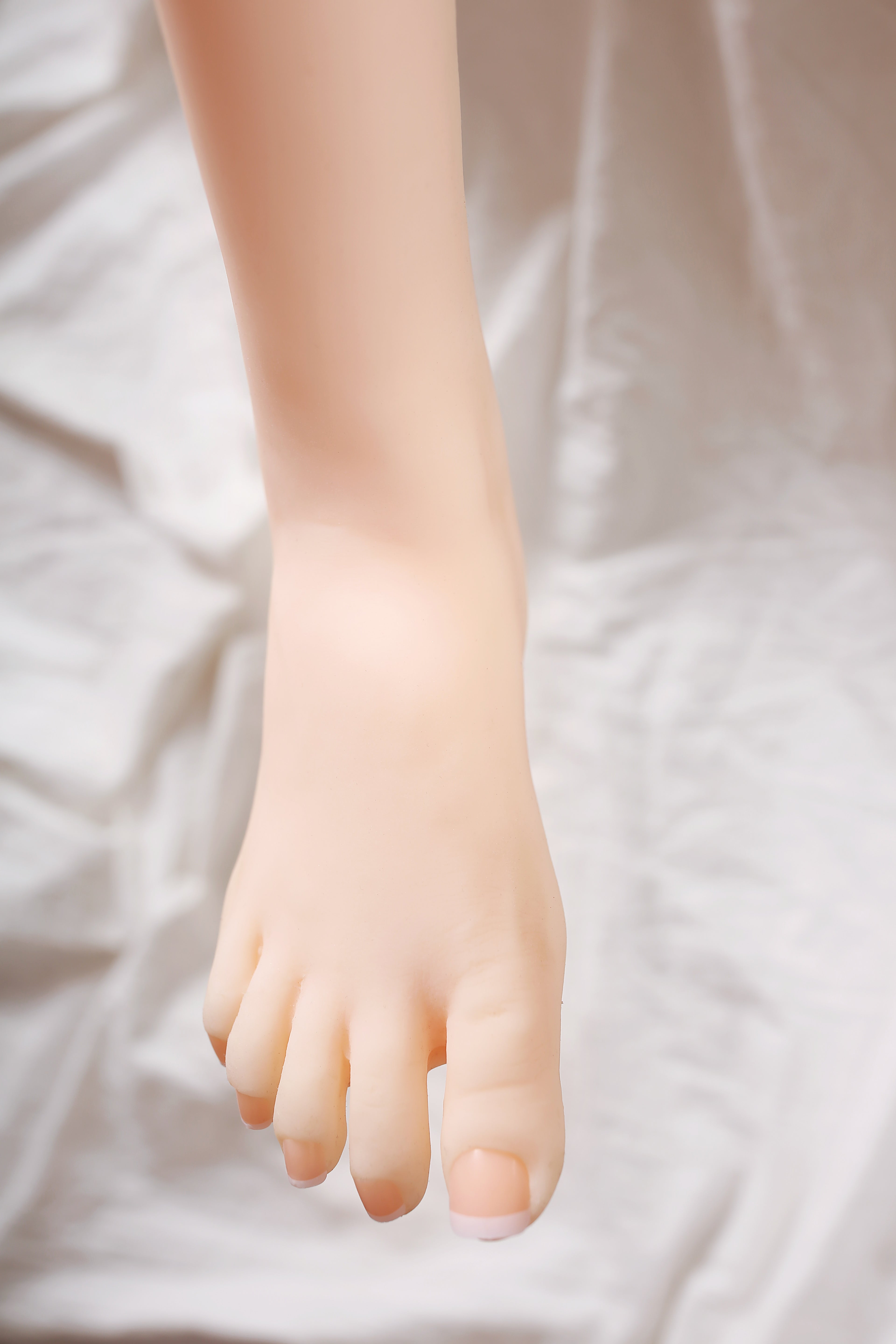 150cm/4ft9 B-cup TPE Sex Doll – Fayeann