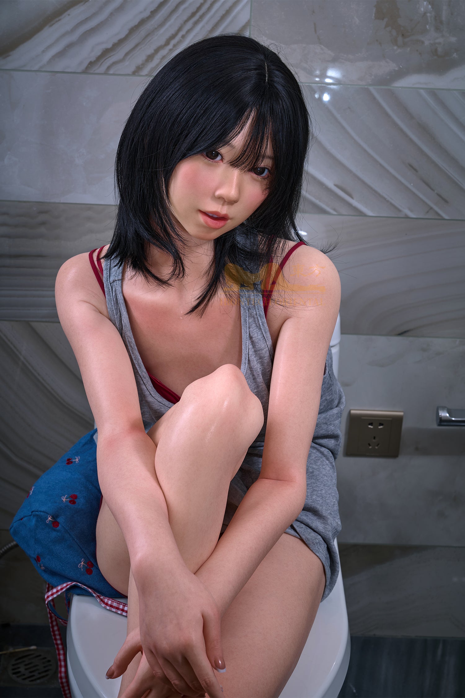 161 cm große Silikon-Sexdoll mit A-Körbchen – Penelope