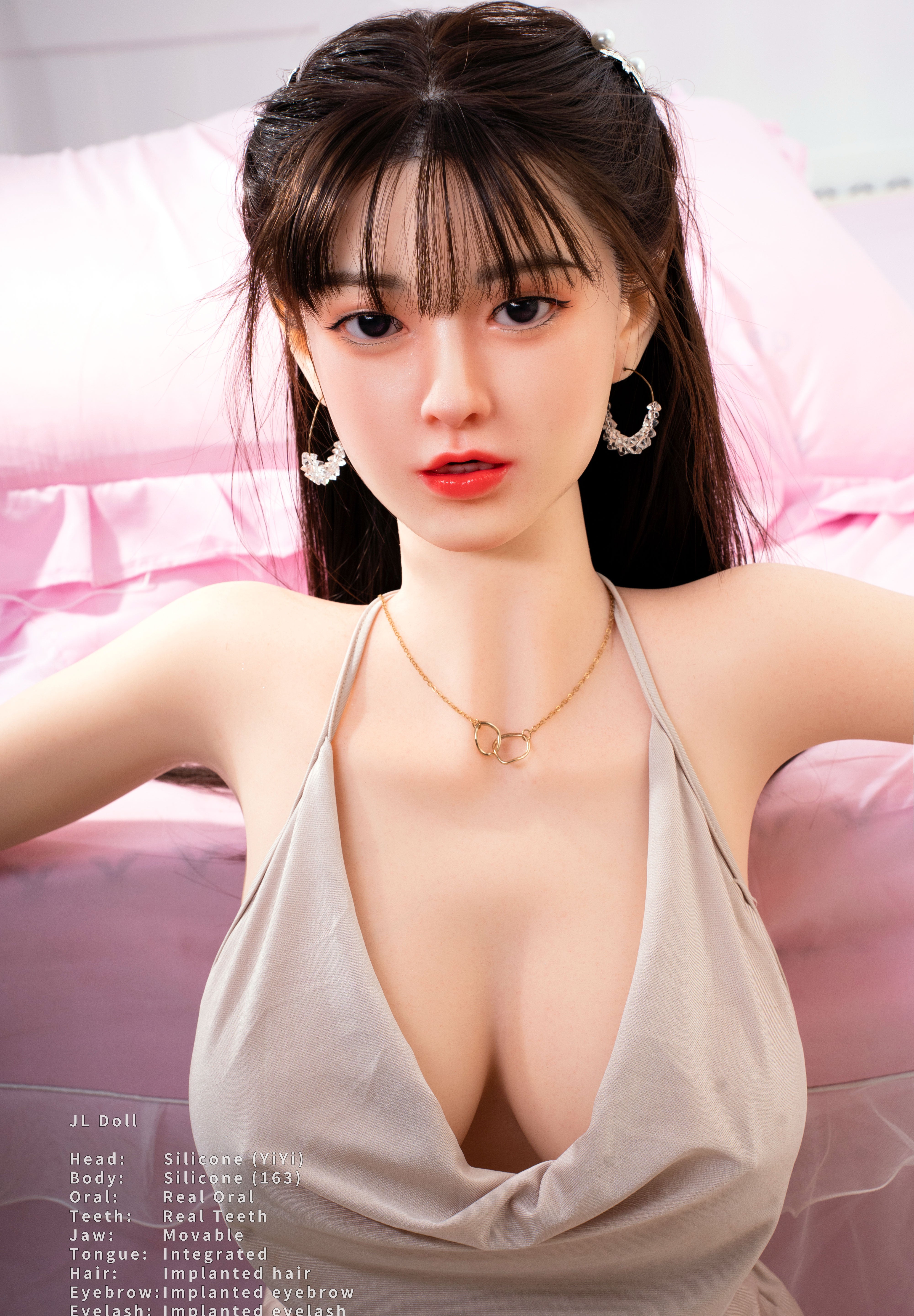 身長163cm/5フィート4インチ、Fカップのシリコン製セックスドール – ヴェラ