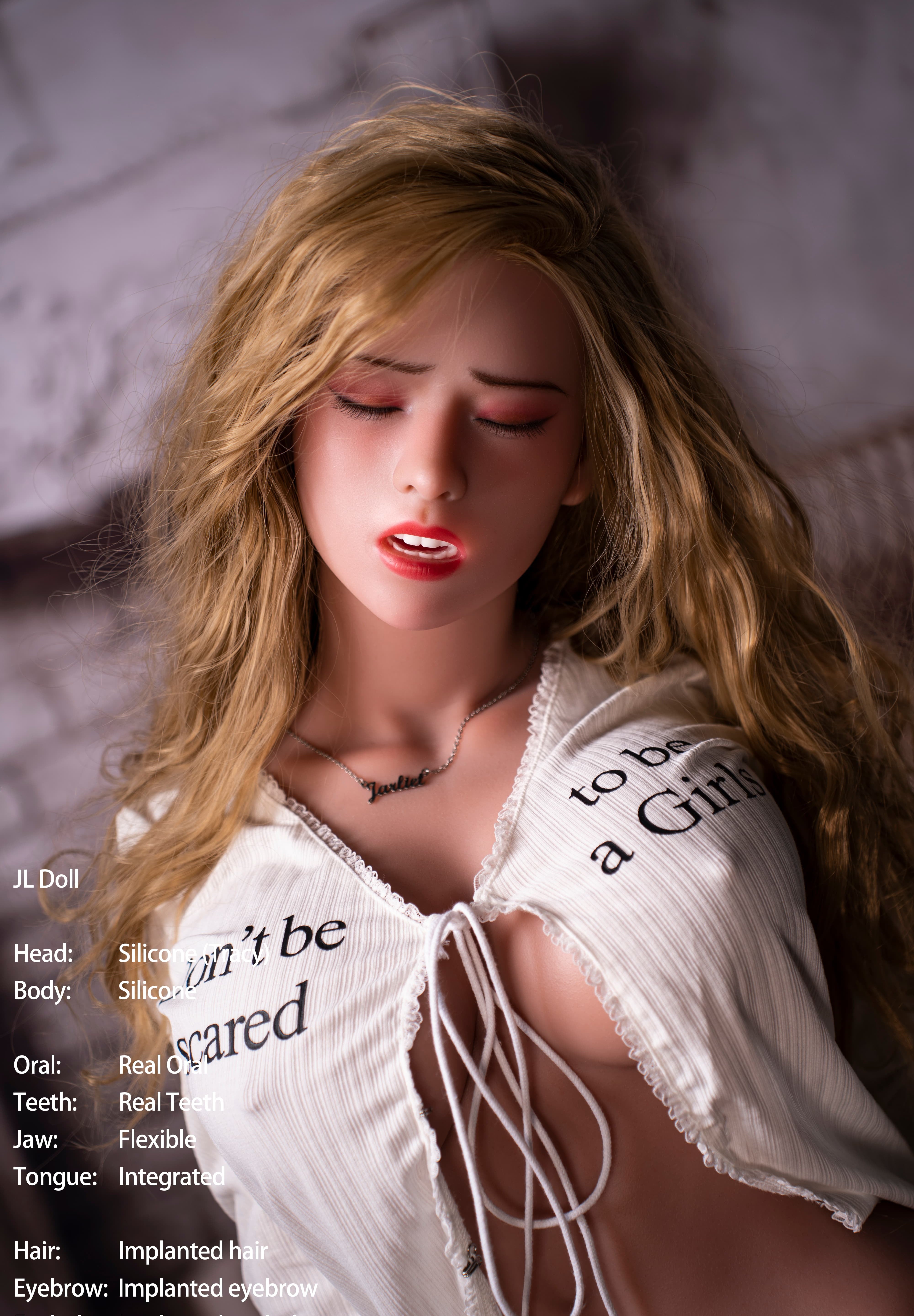 148cm/4ft8 F-cup Silicone Sex Doll – Ariana