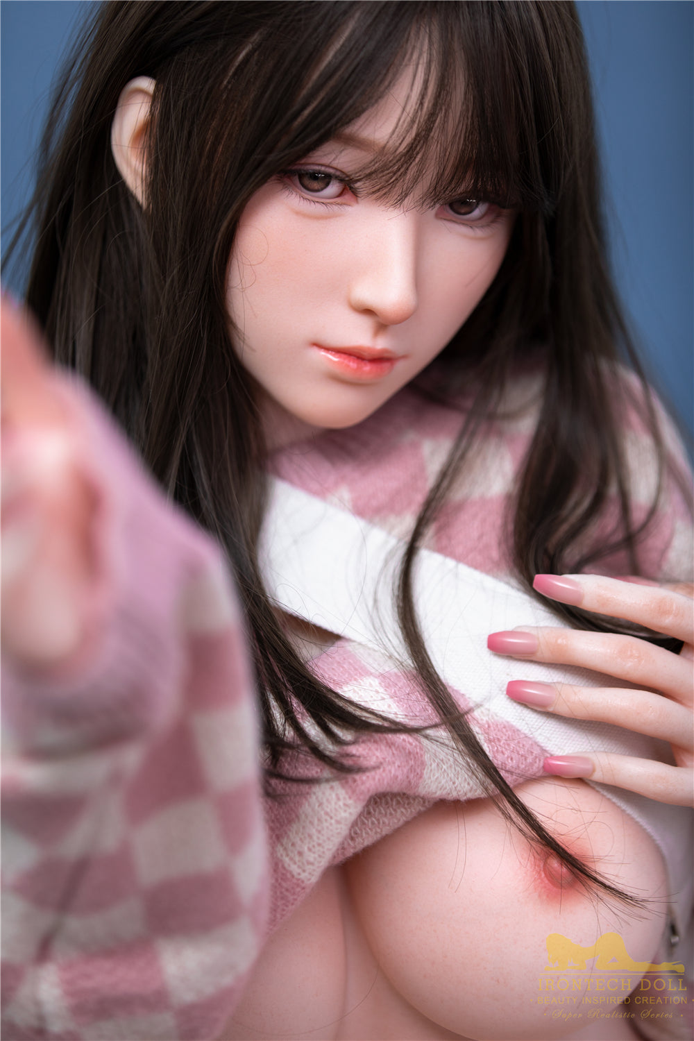 153 cm große Silikon-Sexdoll mit E-Körbchen – Miyuki
