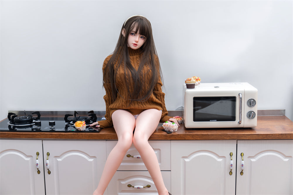 身長148cm/4フィート8インチ、Dカップのシリコン製セックスドール – エラリア
