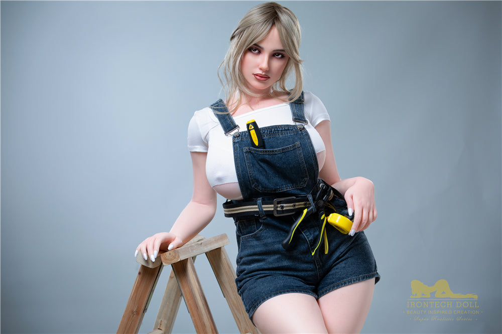 160cm/5ft2 J-cup Silicone Sex Doll –Luna