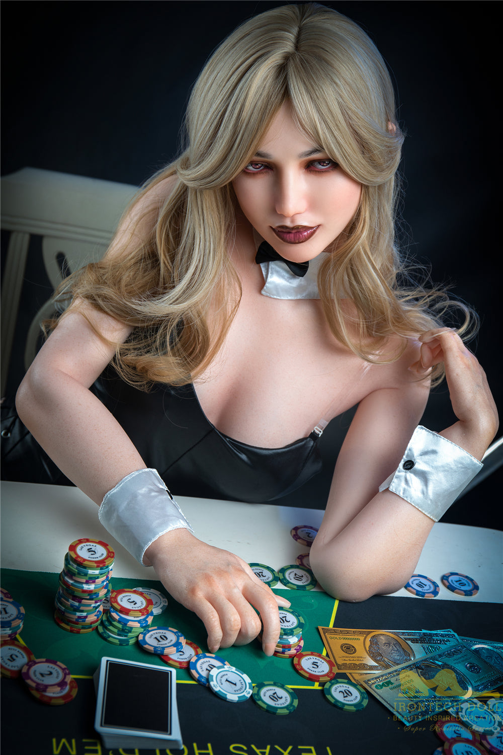 身長168cm/5フィート5インチ、Bカップのシリコン製セックスドール – セリーヌ