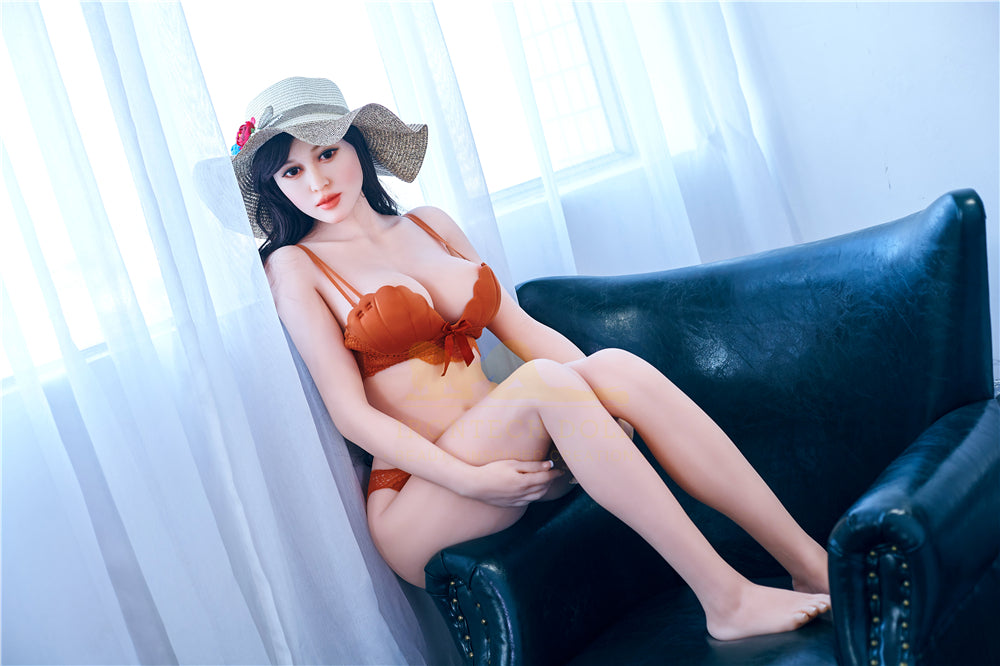 身長159cm/5フィート2インチ、Fカップ、TPE製セックスドール – ラヴェンナ