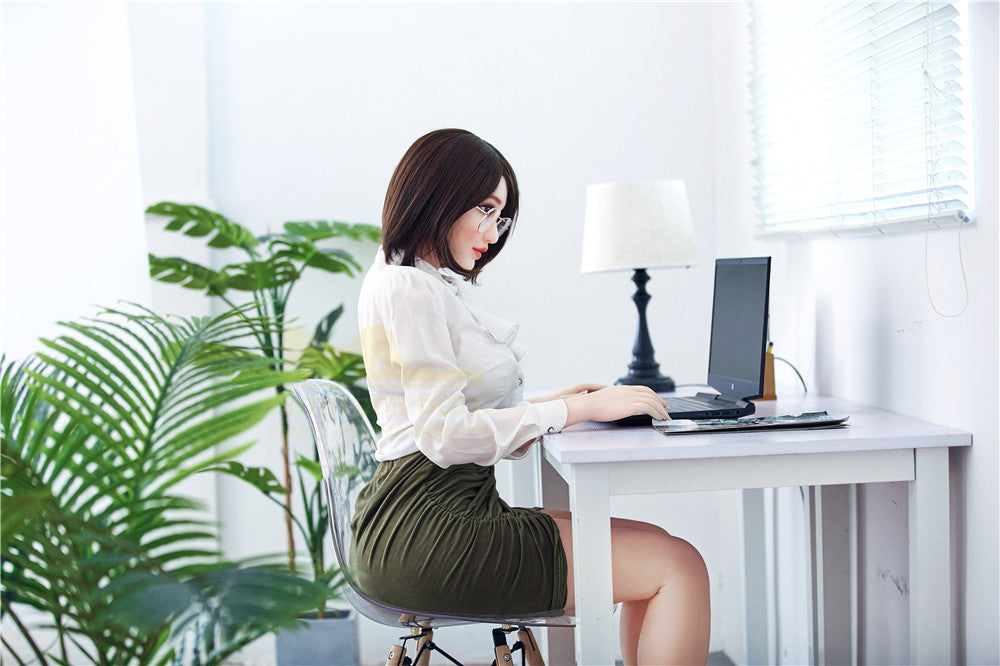 159cm/5ft2 F-cup TPE Sex Doll – Electra