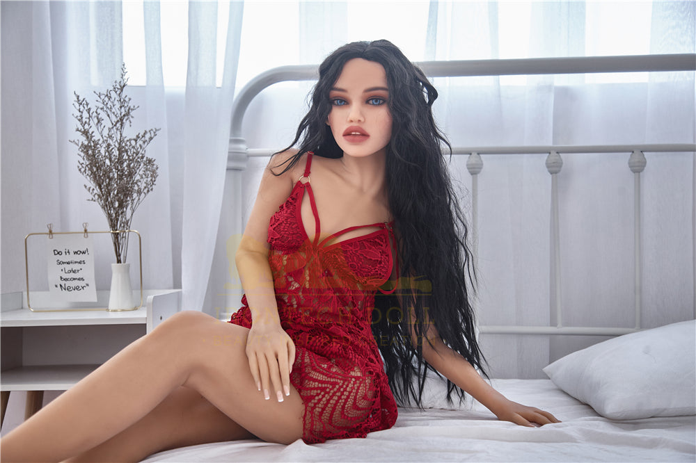 150 cm große TPE-Sexdoll mit C-Körbchen – Freya