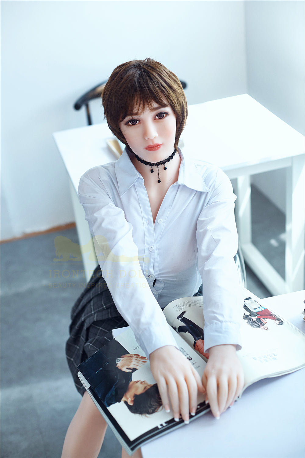 159 cm große TPE-Sexdoll mit F-Körbchen – Nadia