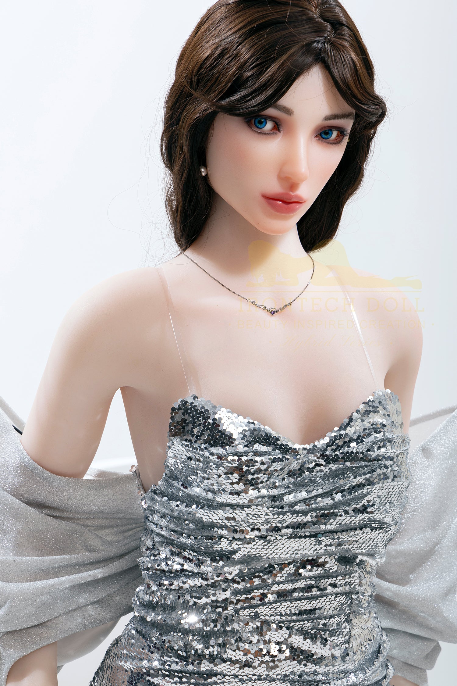 162 cm große Silikon-Sexdoll mit A-Körbchen, Kopf und TPE-Körper – Gia