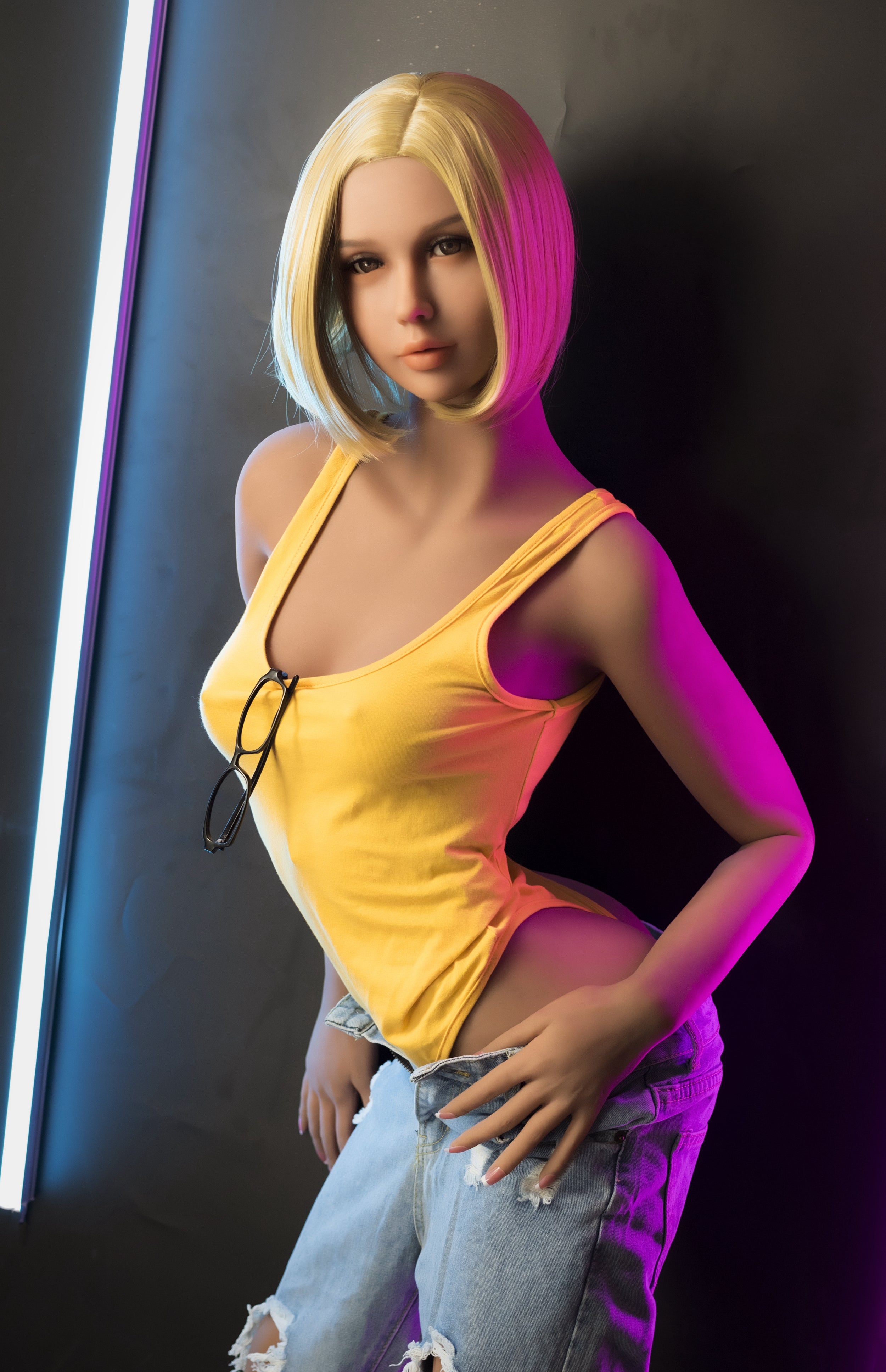 166cm/5ft4 B-cup S-TPE Sex Doll – Saphira