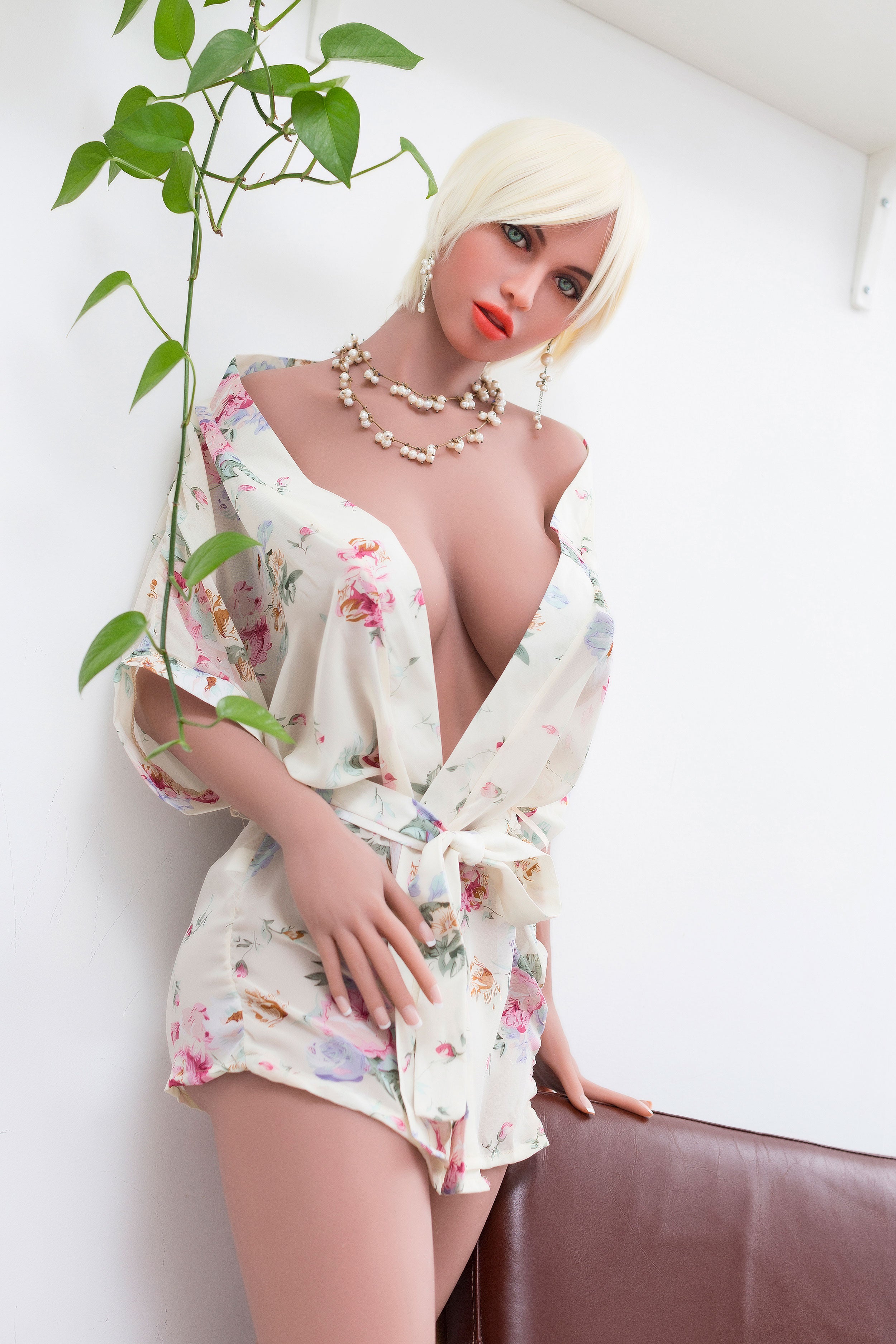 172cm/5ft8 H-cup S-TPE Sex Doll – Honeybelle