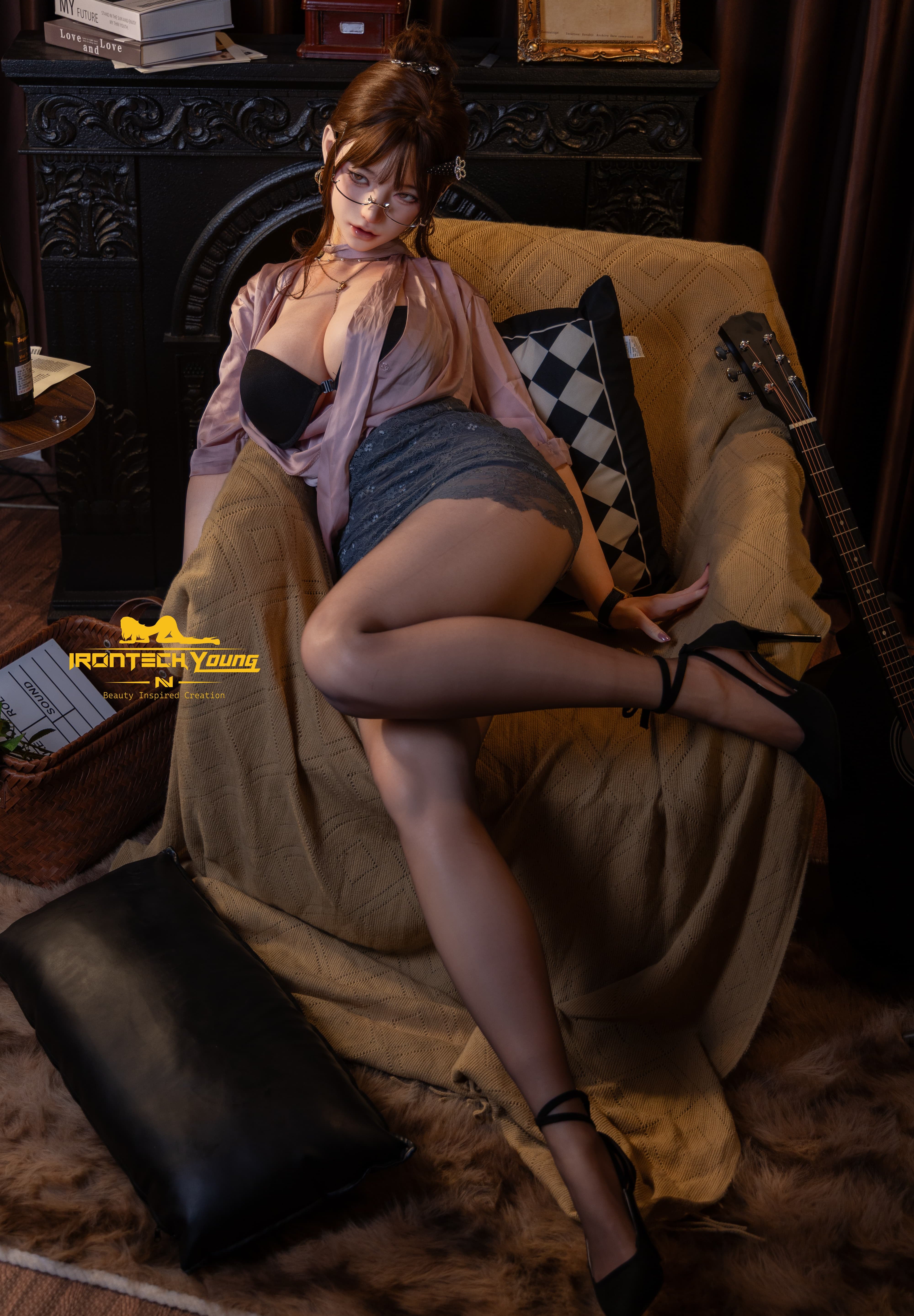 165cm/5ft5 F-cup Silicone Sex Doll – Sia