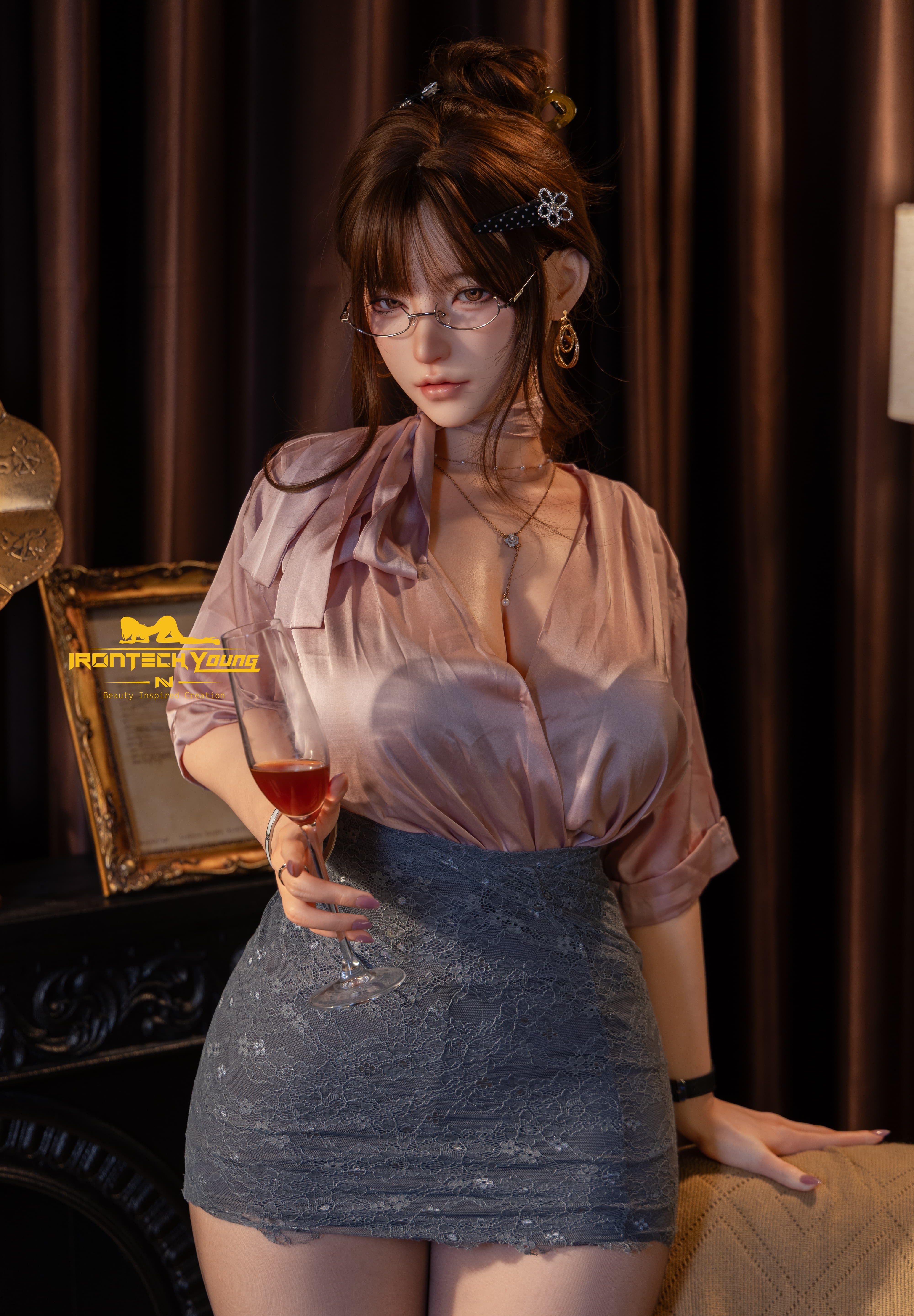 165cm/5ft5 F-cup Silicone Sex Doll – Sia