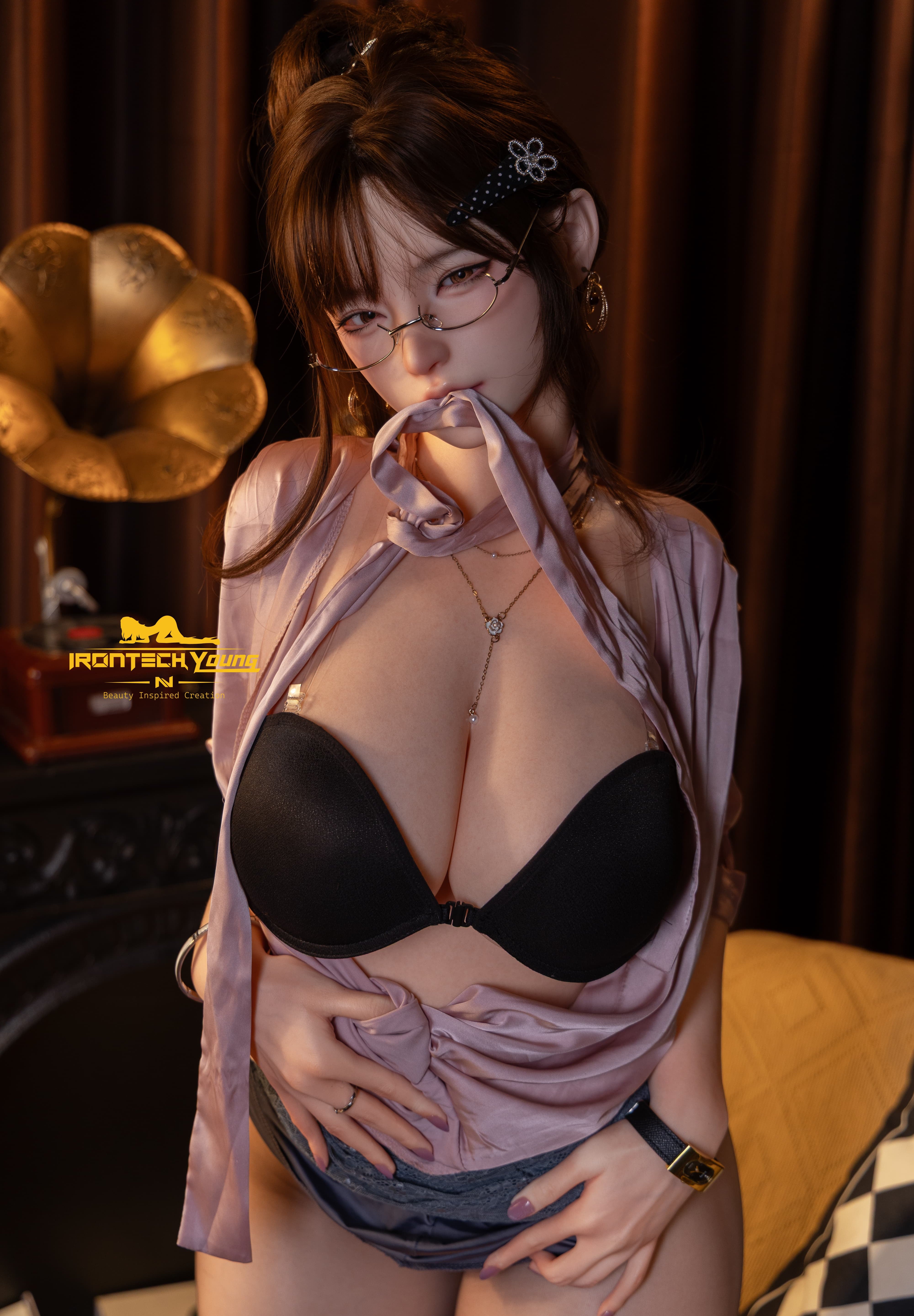 165cm/5ft5 F-cup Silicone Sex Doll – Sia