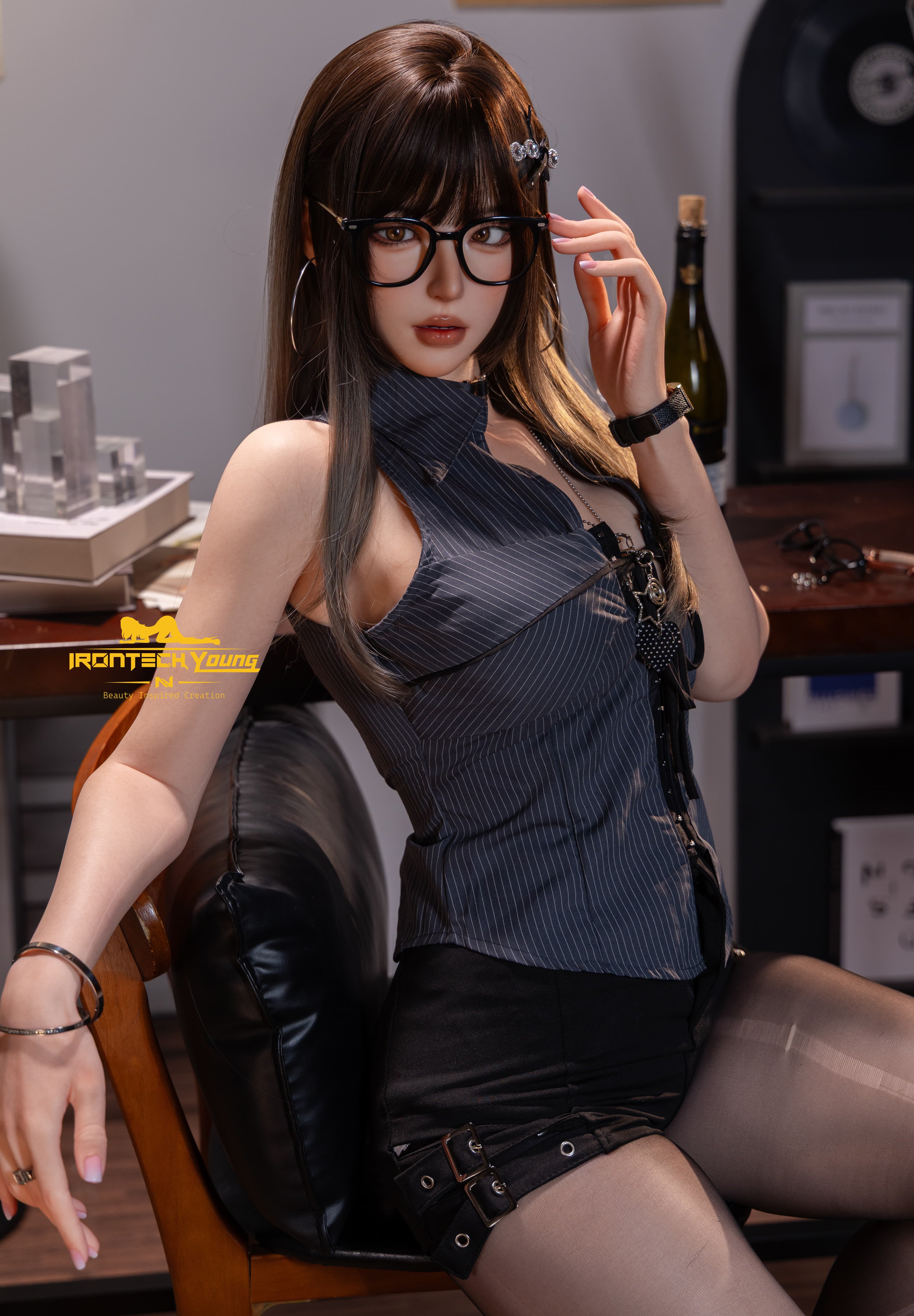 166cm/5ft5 D-cup Silicone Sex Doll – Kiri