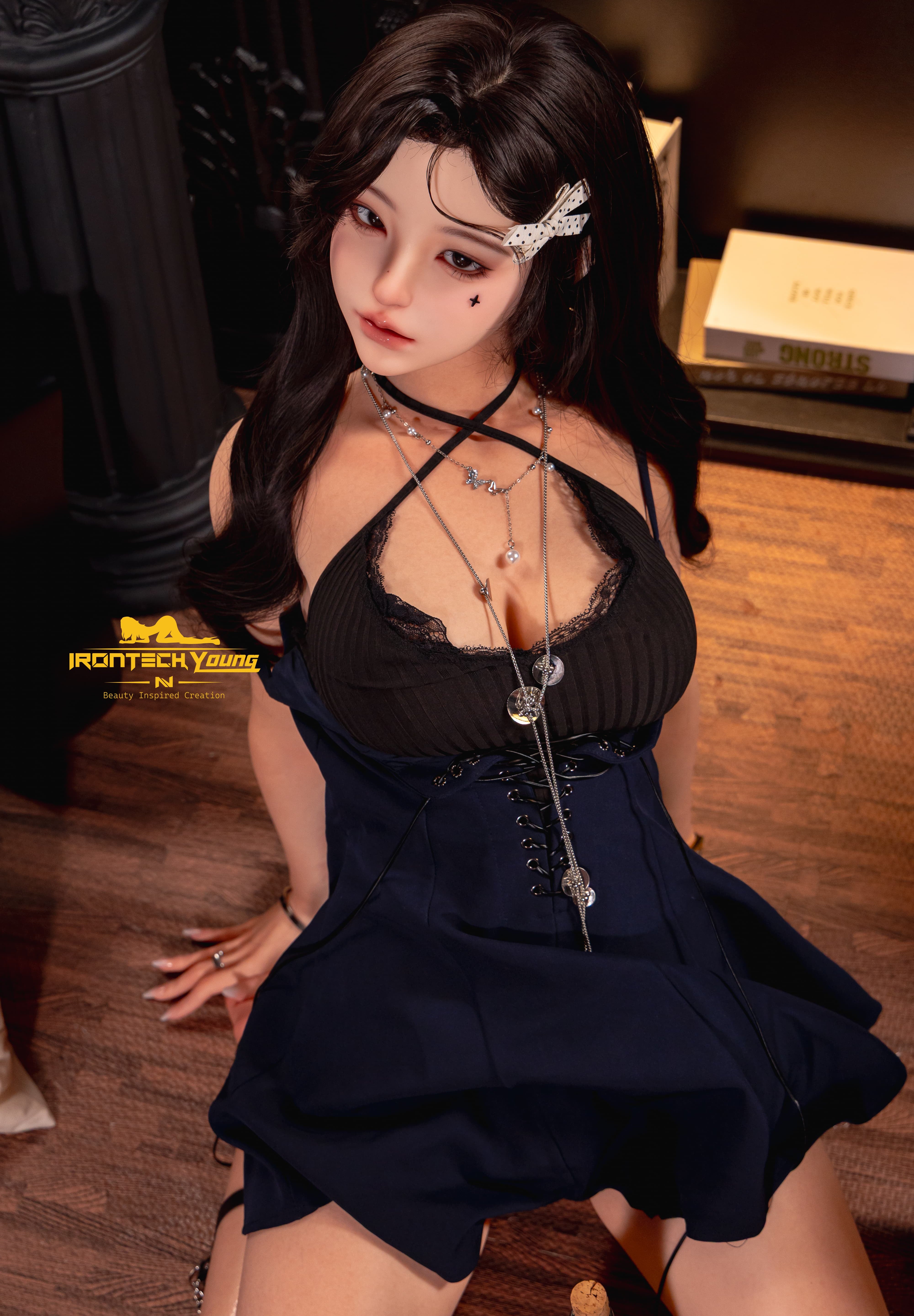 166cm/5ft5 D-cup Silicone Sex Doll – Ria